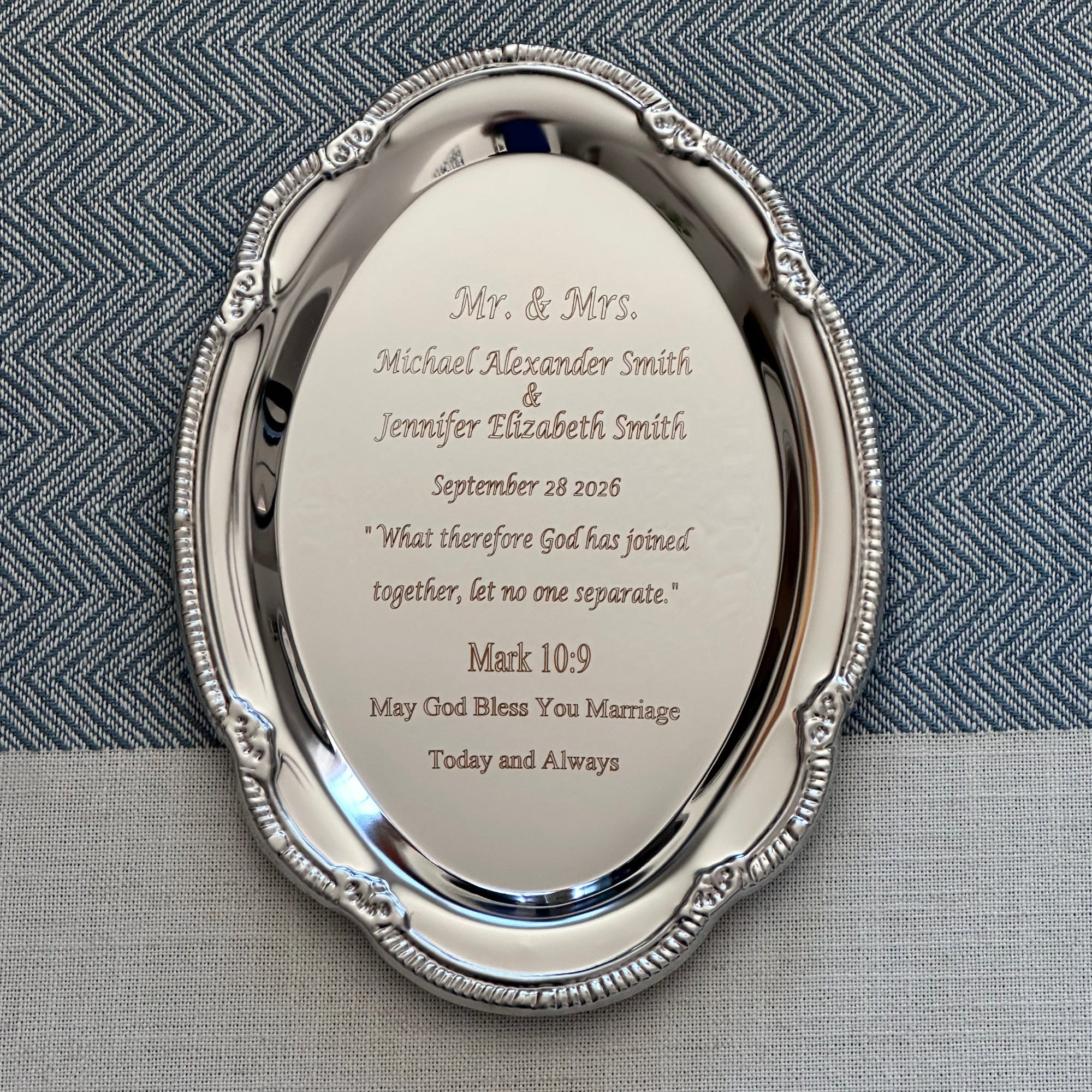 Personalized Silver Wedding Tray – Engraved Keepsake Gift for Couple